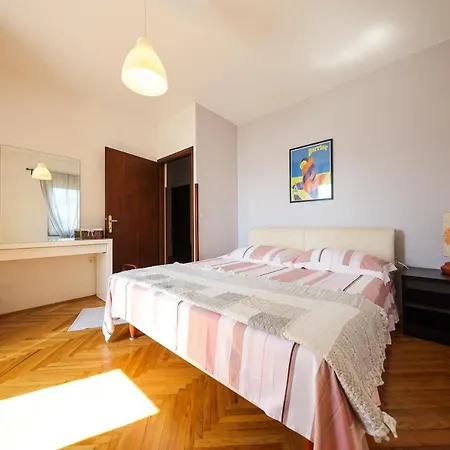 Giorgio - Fontana Appartamento *