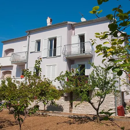 Giorgio - Fontana Apartman